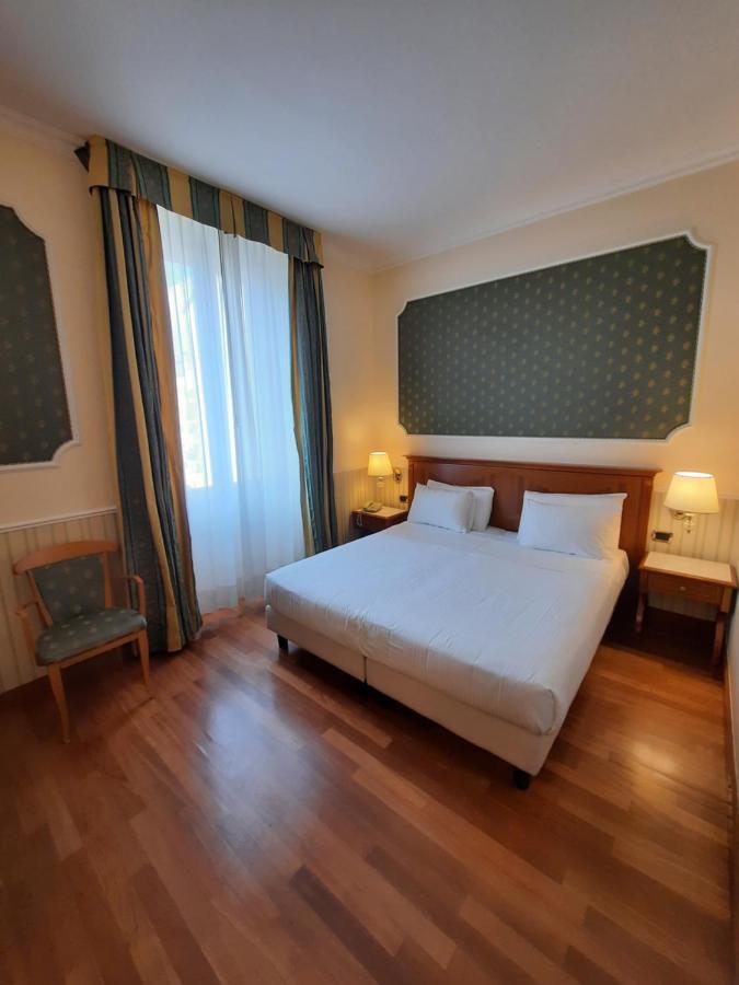 Andreola Central Hotel Milano Ngoại thất bức ảnh