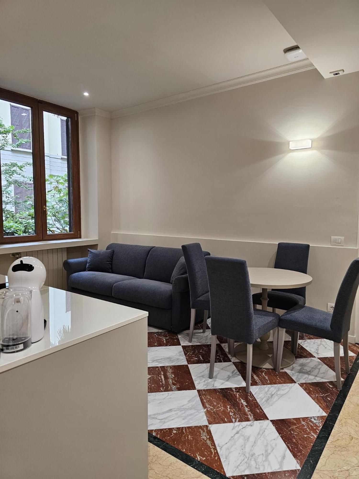 Andreola Central Hotel Milano Ngoại thất bức ảnh