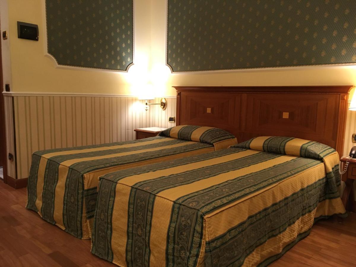 Andreola Central Hotel Milano Ngoại thất bức ảnh